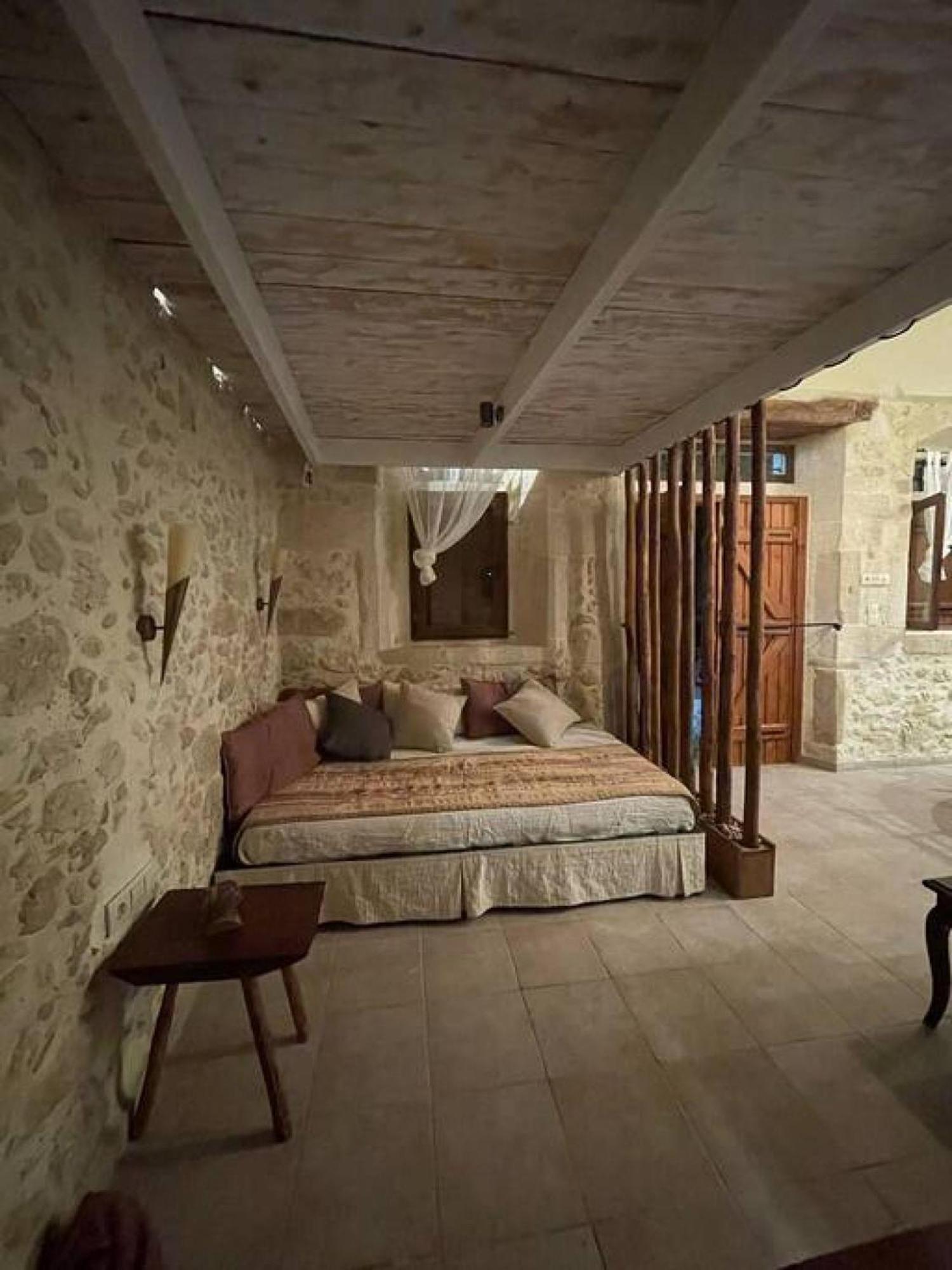 Village Little House At Roustika Bagian luar foto