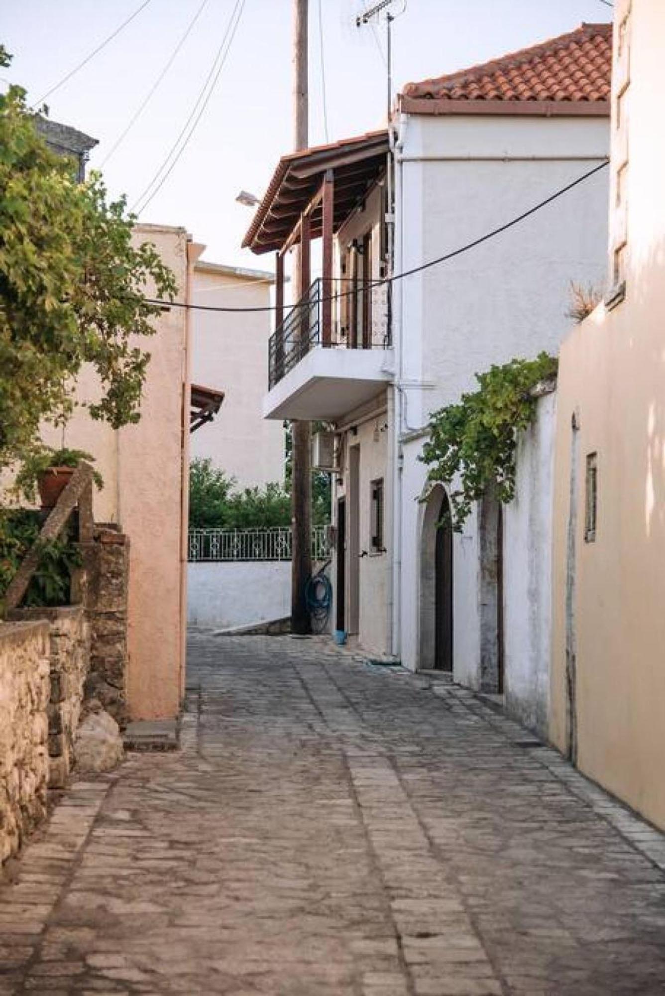 Village Little House At Roustika Bagian luar foto