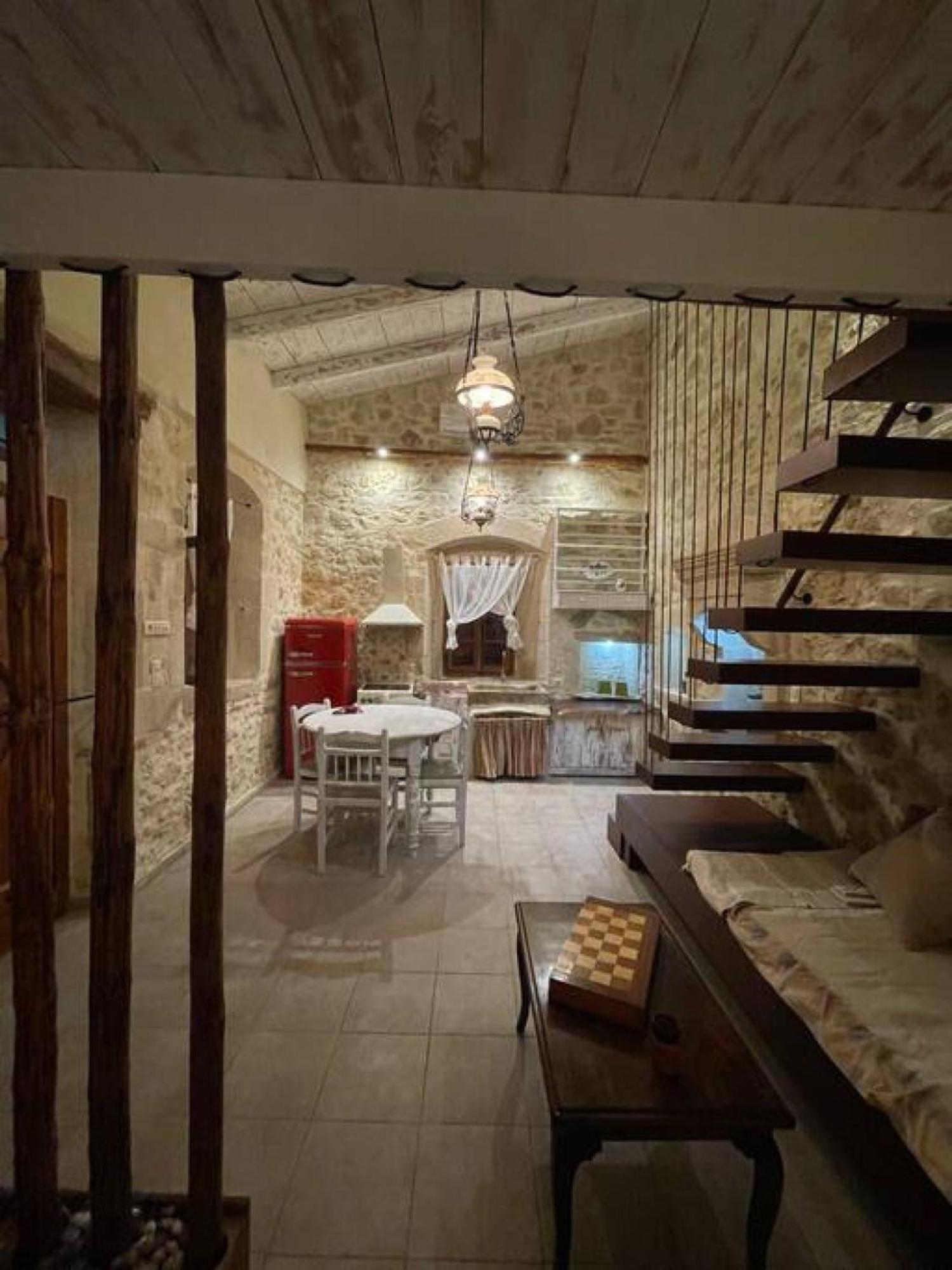 Village Little House At Roustika Bagian luar foto