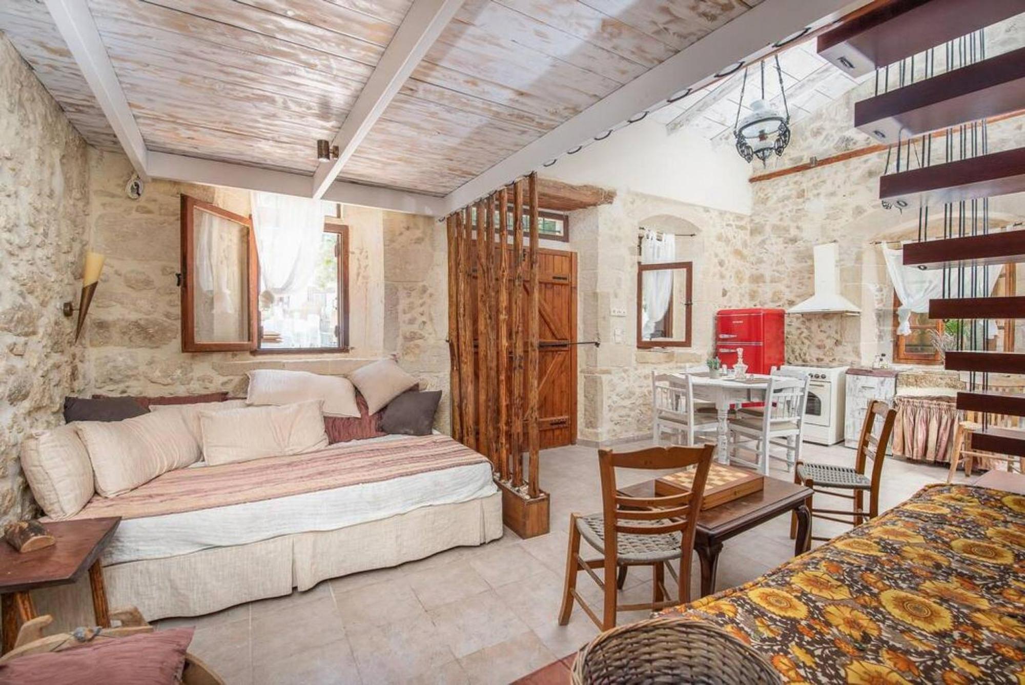Village Little House At Roustika Bagian luar foto