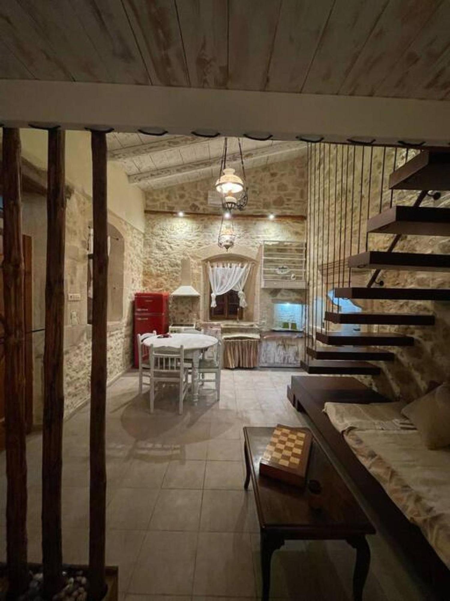 Village Little House At Roustika Bagian luar foto